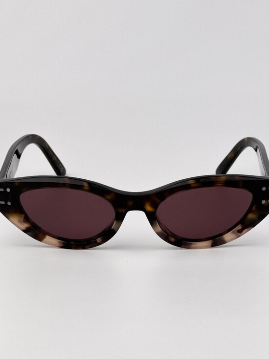 Dior DIORSIGNATURE B5I Sunglasses – Havana Oval with Bordeaux Lenses (25D0) main image 9